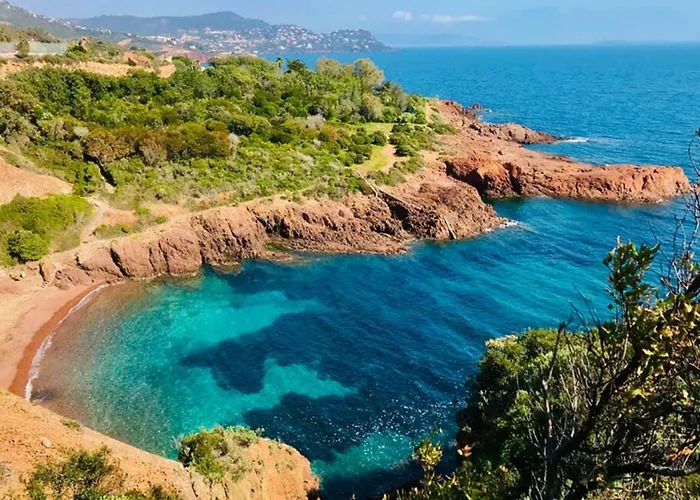 Climatisé Pour 3, Face Est, à 50m Et Proche Commerces - Fr-1-466a-23 Apartamento Saint-Raphaël